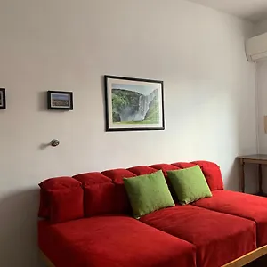 New Episode - With Private Parking Appartamento