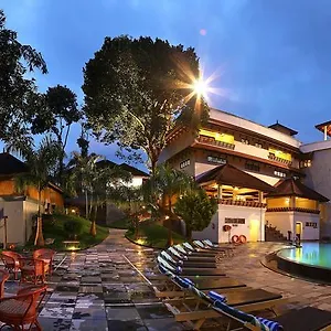 https://elephant-court.kerala-hotels.net